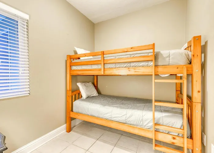Beachfront With Balcony Indoor & Outdoor Pools Sauna & Hot Tubs Holiday home Gulf Shores