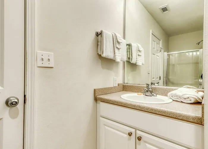 Beachfront With Balcony Indoor & Outdoor Pools Sauna & Hot Tubs * Gulf Shores